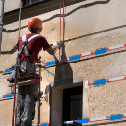 Peinture façade : changez l'apparence de votre maison avec une nouvelle couleur éclatante Méru